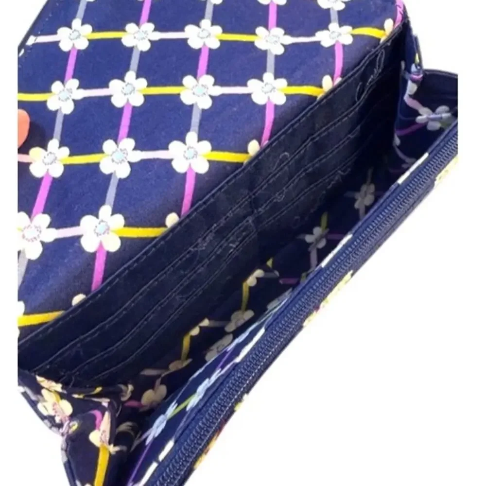 Vera Bradley gorgeous vera